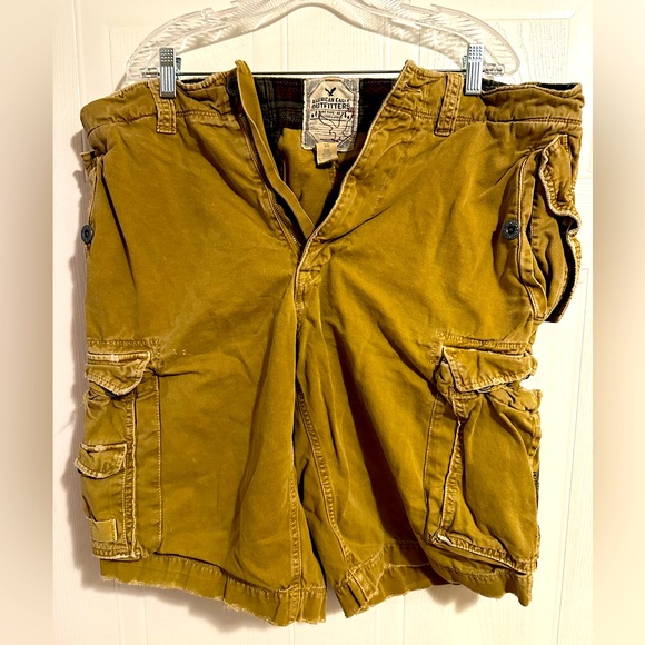 American Eagle cargo shorts size 38 - Picture 1 of 6